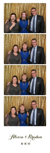 minneapolis photo booth rental -16.jpg
