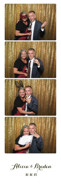 minneapolis photo booth rental -7.jpg