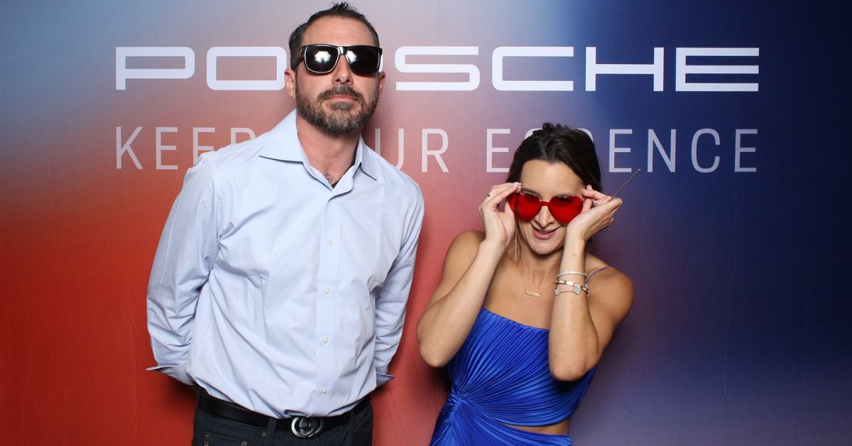 Why You Should Rent a Glam Photo Booth for Your Event