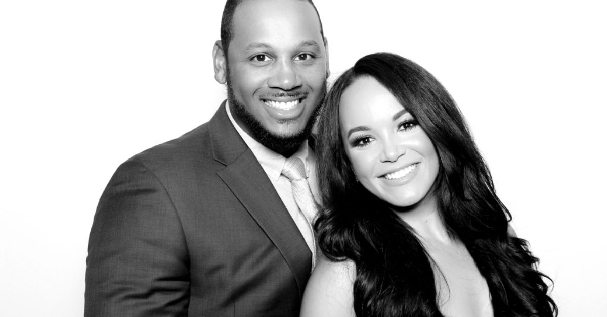 9 Surprising Photo Booth Statistics and Facts