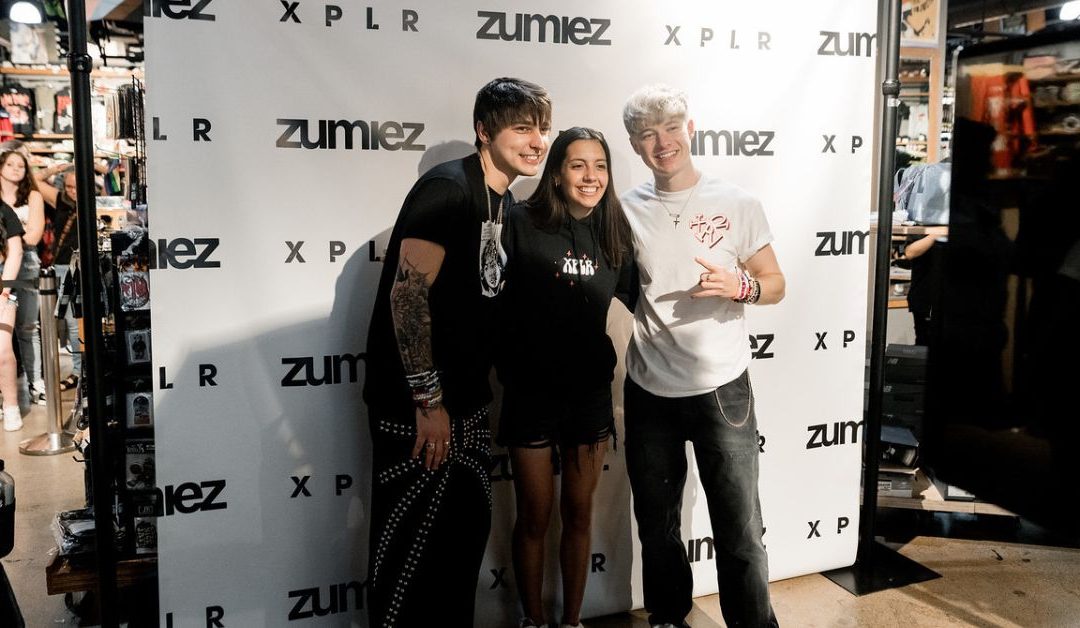 9 Reasons Why Kids and Teenagers Love Photo Booths