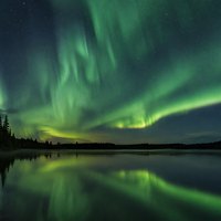 Green screen photo booth background option: northern lights