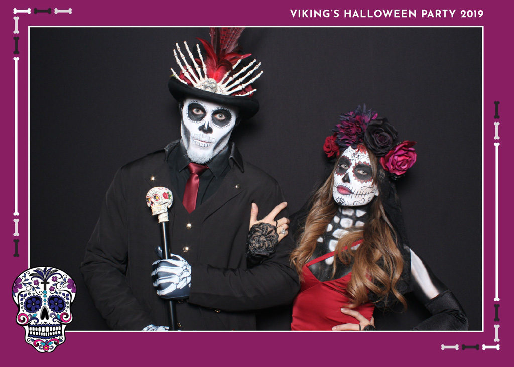 Day of the Dead costume couple on a Vikings Halloween party 4x6 print
